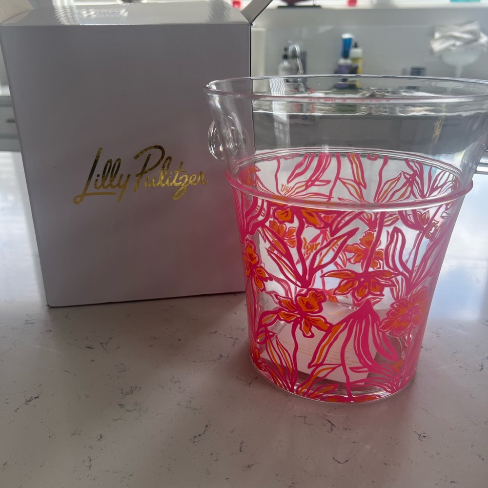 NWT Lilly Pulitzer acrylic beverage cooler
